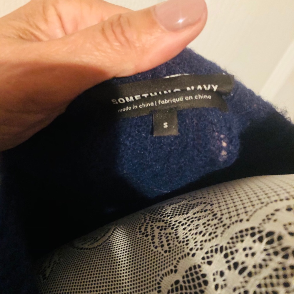 Sweater - Picture 3 of 3